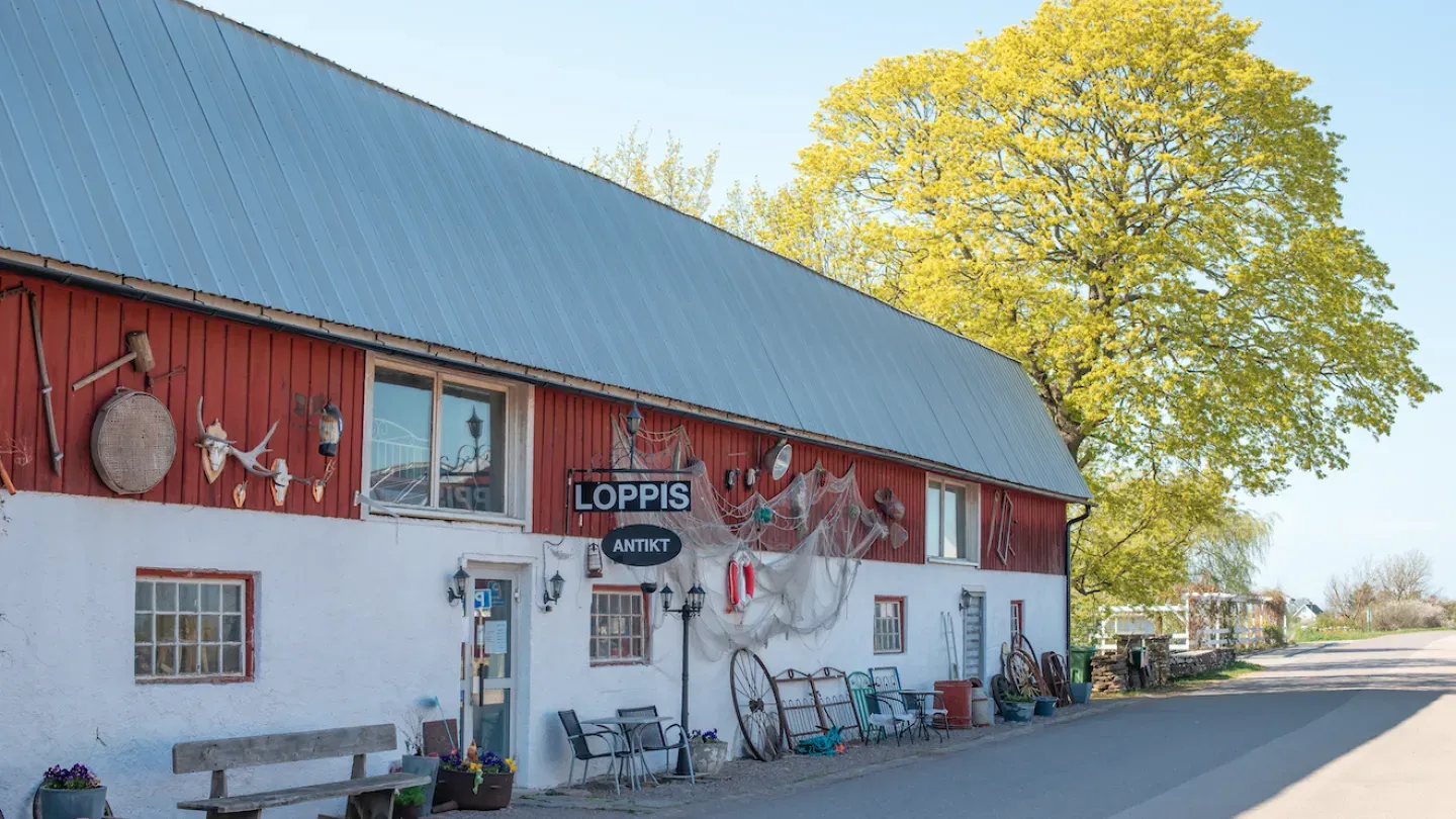 A Flea Market Paradise